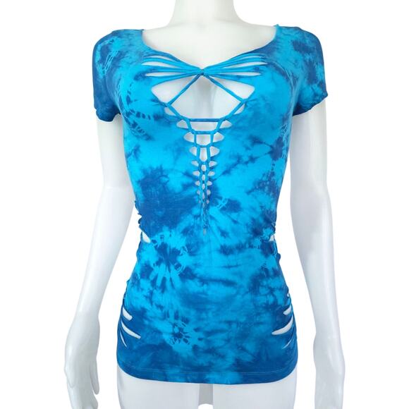 BAHAMA BREEZE - LARGE - Tie-Dye Top - Blue and Aqua Summer Top, Boho, Beachwear - Picture 1 of 5